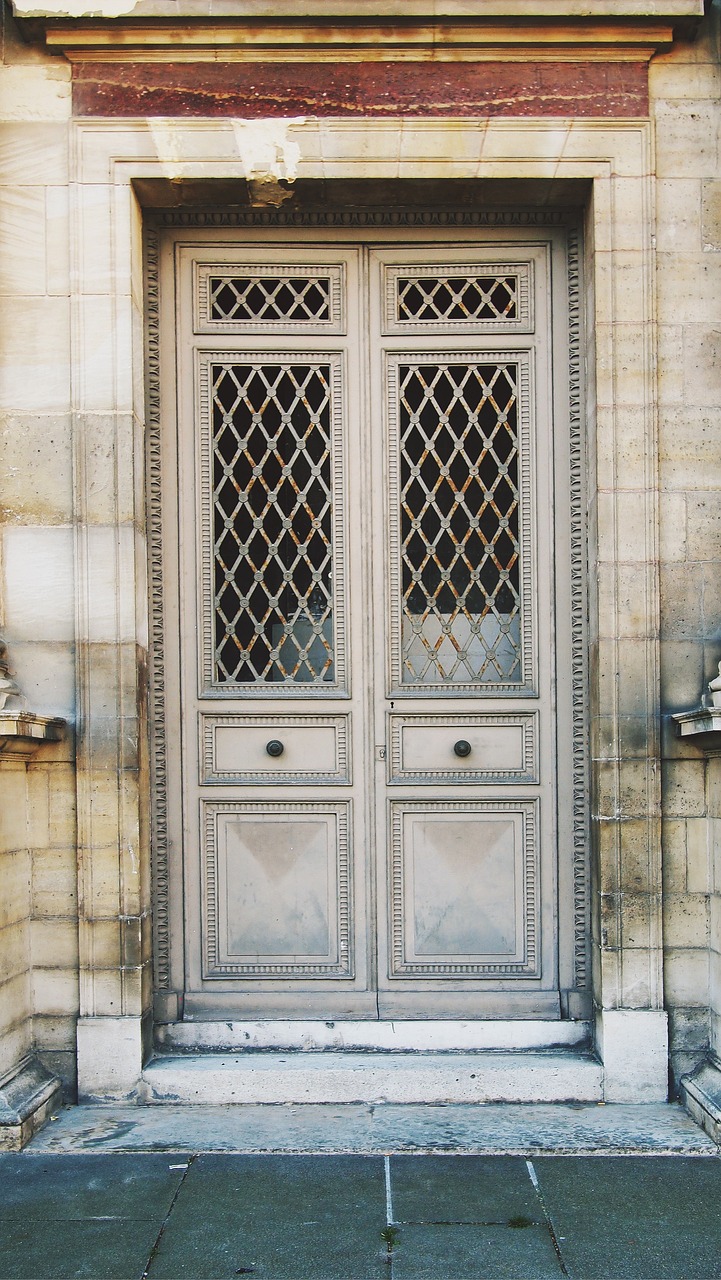 door, architecture, facade-856027.jpg